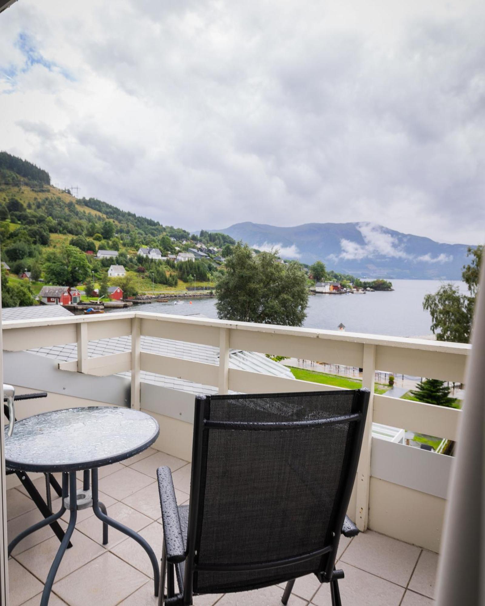 Rosendal Fjordhotel Extérieur photo